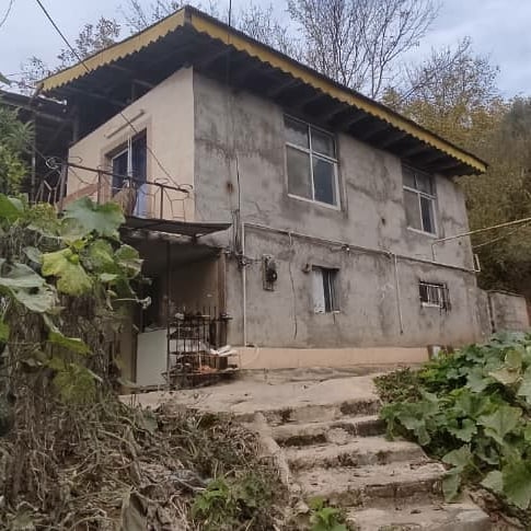 ساختمان ویلایی در روستای رحمت آباد رودبار